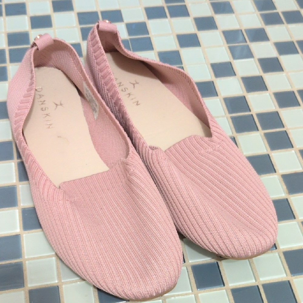 Danskin Women's Blush Loafers